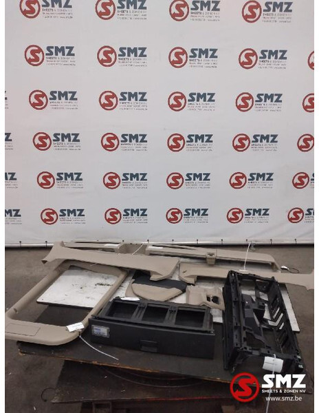 MAN Occ set interieurdelen MAN - Cabin và nội thất cho Xe tải: hình 1 MAN Occ set interieurdelen MAN - Cabin và nội thất cho Xe tải: hình 1