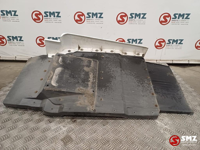 MAN Occ spatbord vooraan rechts MAN - Thân xe và ngoại thất cho Xe tải: hình 3 MAN Occ spatbord vooraan rechts MAN - Thân xe và ngoại thất cho Xe tải: hình 3