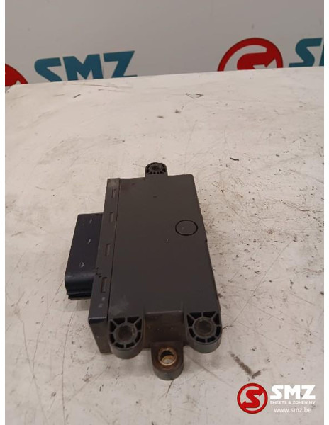 Mercedes-Benz Occ AdBlueregeleenheid Mercedes - ECU cho Xe tải: hình 2 Mercedes-Benz Occ AdBlueregeleenheid Mercedes - ECU cho Xe tải: hình 2