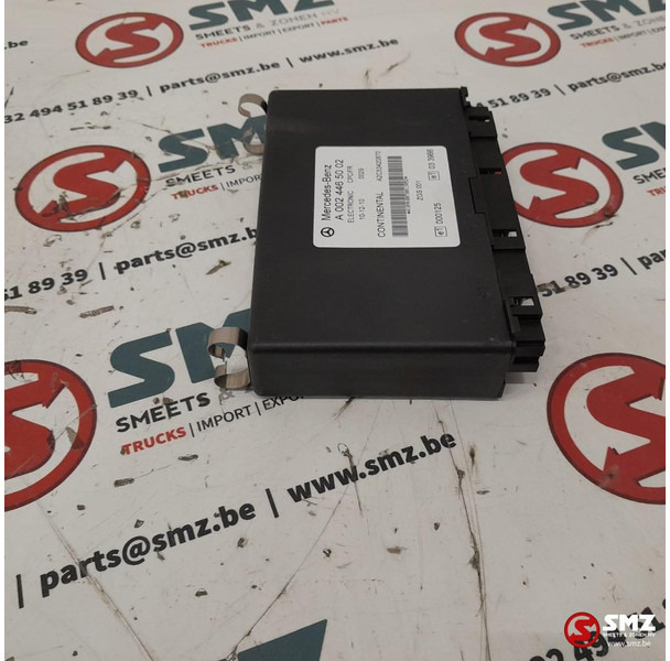 Mercedes-Benz Occ ECU CPC regeleenheid Mercedes - ECU cho Xe tải: hình 4 Mercedes-Benz Occ ECU CPC regeleenheid Mercedes - ECU cho Xe tải: hình 4