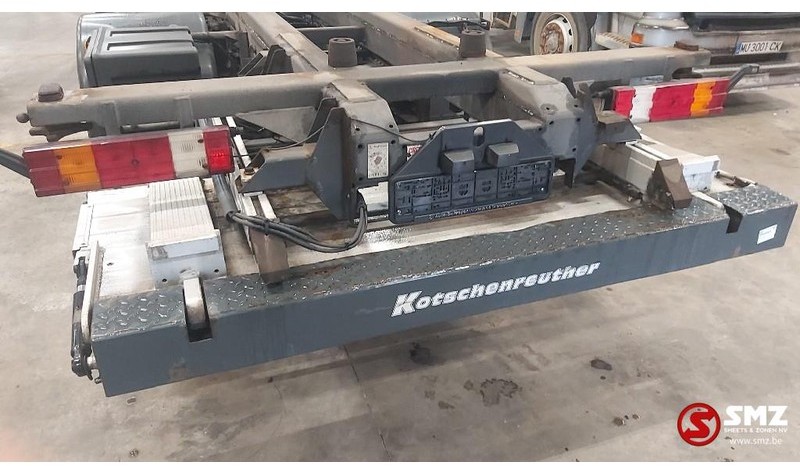 Mercedes-Benz Occ Laadlift BAR cargolift 1100kg - 140cm - Nâng đuôi cho Xe tải: hình 3 Mercedes-Benz Occ Laadlift BAR cargolift 1100kg - 140cm - Nâng đuôi cho Xe tải: hình 3