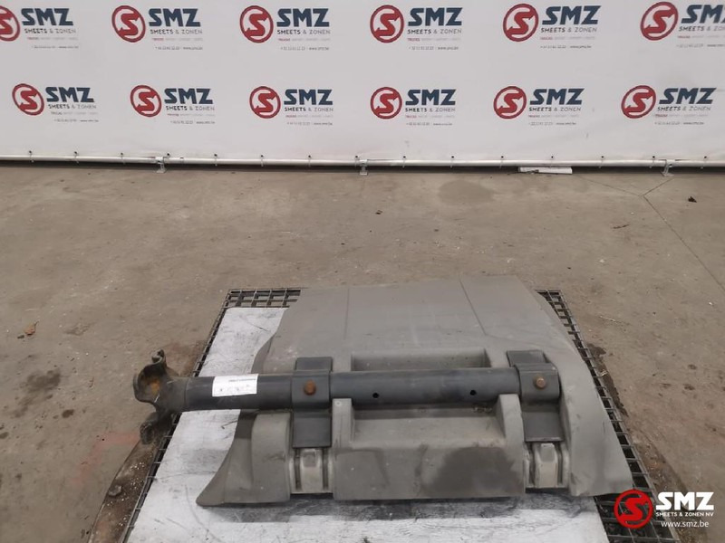 Mercedes-Benz Occ Spatbord met steun Actros MP2/MP3 - Thân xe và ngoại thất cho Xe tải: hình 3 Mercedes-Benz Occ Spatbord met steun Actros MP2/MP3 - Thân xe và ngoại thất cho Xe tải: hình 3