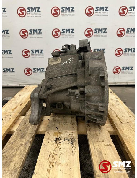 Mercedes-Benz Occ Versnellingsbak Mercedes - Hộp số cho Xe hơi: hình 5 Mercedes-Benz Occ Versnellingsbak Mercedes - Hộp số cho Xe hơi: hình 5