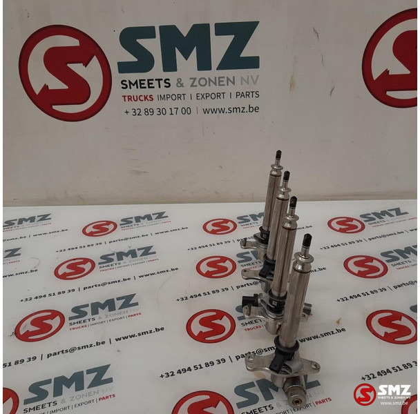 Mercedes-Benz Occ brandstofinjectiespruitsuk + 4 verstuivers AMG - Hệ thống nhiên liệu cho Xe hơi: hình 3 Mercedes-Benz Occ brandstofinjectiespruitsuk + 4 verstuivers AMG - Hệ thống nhiên liệu cho Xe hơi: hình 3
