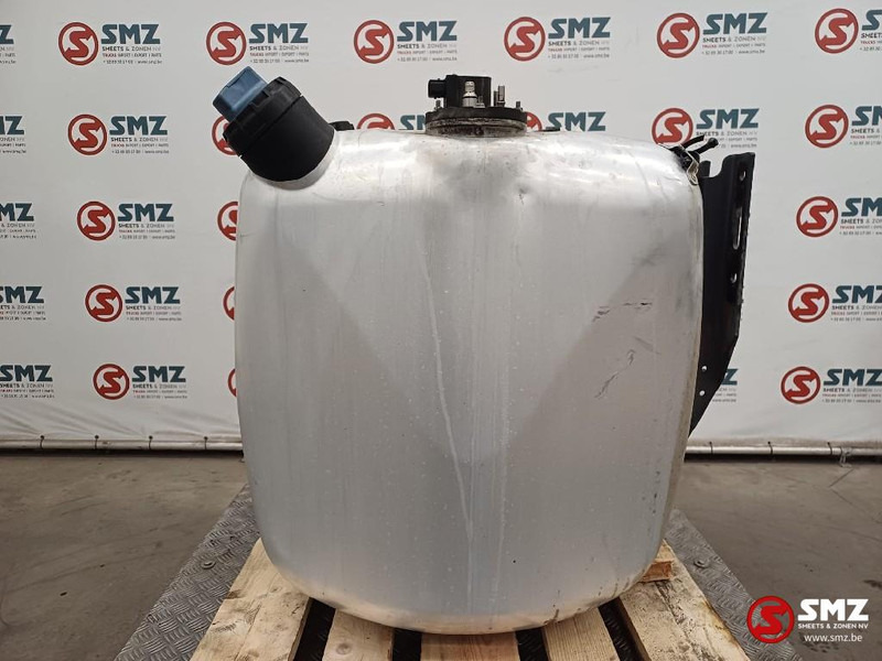 Mercedes-Benz Occ brandstoftank 300L + AdBluetank 25L Mercedes - Bình nhiên liệu cho Xe tải: hình 3 Mercedes-Benz Occ brandstoftank 300L + AdBluetank 25L Mercedes - Bình nhiên liệu cho Xe tải: hình 3