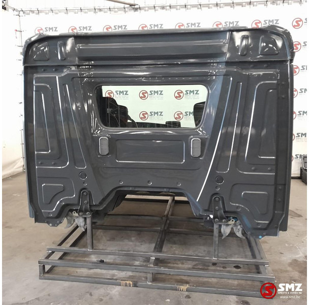 Mercedes-Benz Occ cabine Mercedes Actros MP4 low - Cabin và nội thất cho Xe tải: hình 4 Mercedes-Benz Occ cabine Mercedes Actros MP4 low - Cabin và nội thất cho Xe tải: hình 4