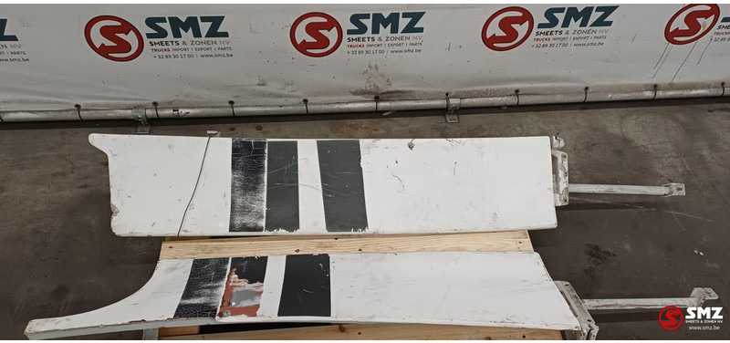 Mercedes-Benz Occ cabinespoilerset Mercedes SK - Khí động học/ Spoiler cho Xe tải: hình 3 Mercedes-Benz Occ cabinespoilerset Mercedes SK - Khí động học/ Spoiler cho Xe tải: hình 3