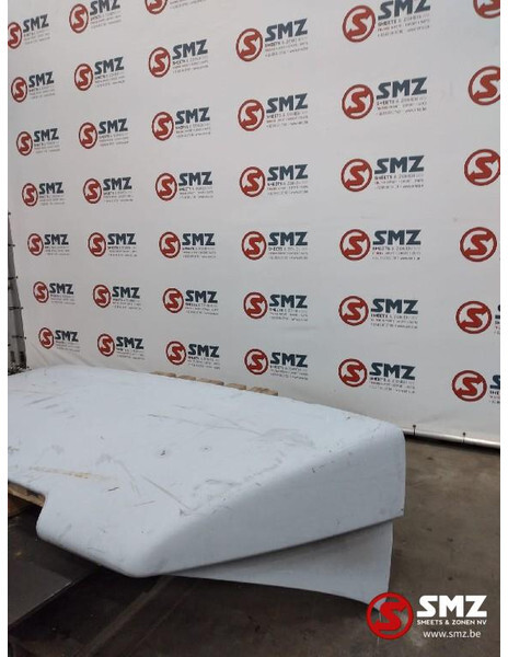 Mercedes-Benz Occ dakspoiler Mercedes - Khí động học/ Spoiler cho Xe tải: hình 2 Mercedes-Benz Occ dakspoiler Mercedes - Khí động học/ Spoiler cho Xe tải: hình 2