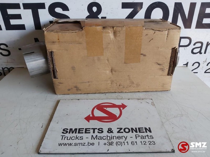 Mercedes-Benz Occ flexibele uitlaatbuis Mercedes Axor - Hệ thống xả cho Xe tải: hình 1 Mercedes-Benz Occ flexibele uitlaatbuis Mercedes Axor - Hệ thống xả cho Xe tải: hình 1