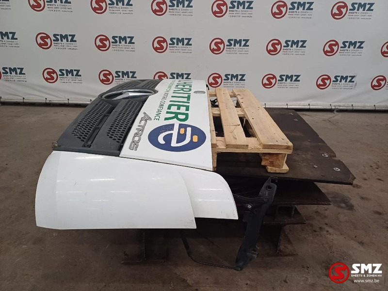 Mercedes-Benz Occ grille Mercedes - Lưới tản nhiệt cho Xe tải: hình 3 Mercedes-Benz Occ grille Mercedes - Lưới tản nhiệt cho Xe tải: hình 3