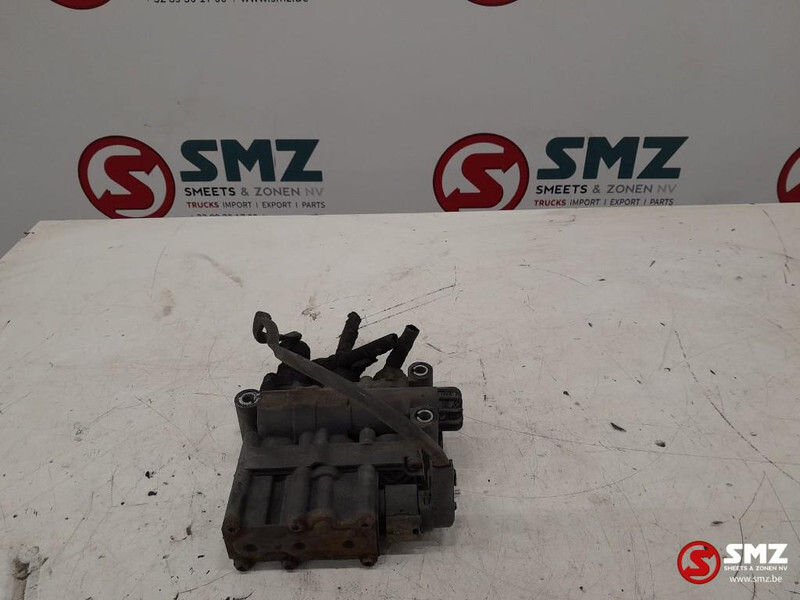 Mercedes-Benz Occ magneetventiel Mercedes Actros MP4 A0013271425 - ECU cho Xe tải: hình 3 Mercedes-Benz Occ magneetventiel Mercedes Actros MP4 A0013271425 - ECU cho Xe tải: hình 3