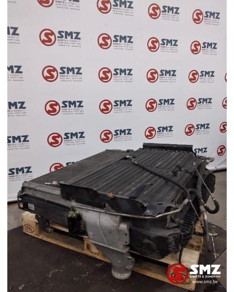 Mercedes-Benz Occ radiator Mercedes Actros MP4 A9605002701 - Bộ tản nhiệt cho Xe tải: hình 1 Mercedes-Benz Occ radiator Mercedes Actros MP4 A9605002701 - Bộ tản nhiệt cho Xe tải: hình 1
