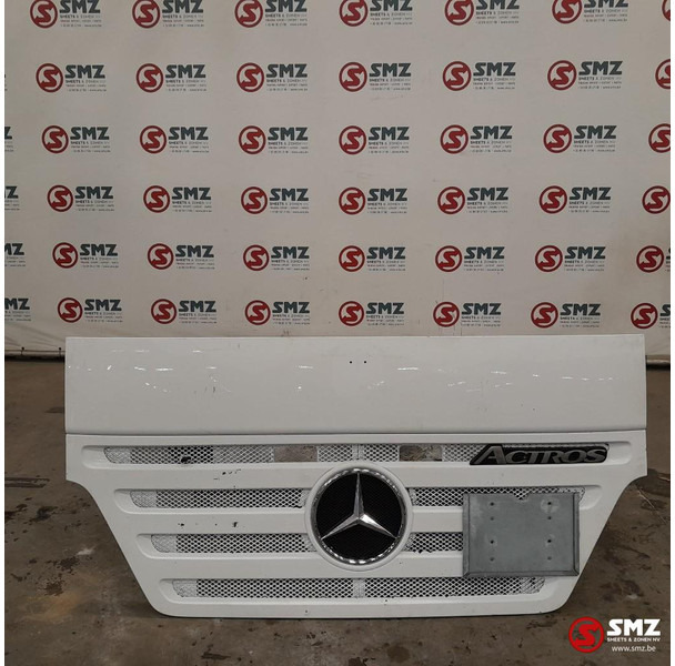 Mercedes-Benz Occ radiatorgrille Mercedes - Lưới tản nhiệt cho Xe tải: hình 1 Mercedes-Benz Occ radiatorgrille Mercedes - Lưới tản nhiệt cho Xe tải: hình 1