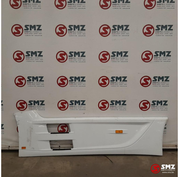 Mercedes-Benz Occ side skirt links Mercedes - Khung/ Sườn cho Xe tải: hình 1 Mercedes-Benz Occ side skirt links Mercedes - Khung/ Sườn cho Xe tải: hình 1