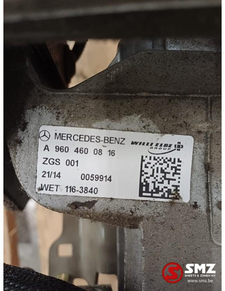 Mercedes-Benz Occ stuurwiel + stuurkolom + stuurkolomschakelaars - Lái cho Xe tải: hình 5 Mercedes-Benz Occ stuurwiel + stuurkolom + stuurkolomschakelaars - Lái cho Xe tải: hình 5