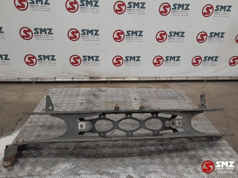 Mercedes-Benz Occ voorbumperbalk Mercedes - Cản xe cho Xe tải: hình 1 Mercedes-Benz Occ voorbumperbalk Mercedes - Cản xe cho Xe tải: hình 1