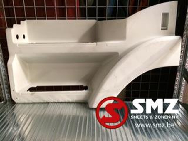 Mercedes-Benz Trapbak links Mercedes actros mp1 - Bậc bước cho Xe tải: hình 1 Mercedes-Benz Trapbak links Mercedes actros mp1 - Bậc bước cho Xe tải: hình 1