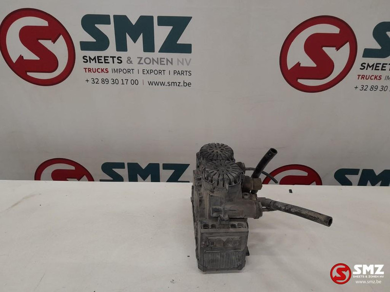 MAN Occ EBS drukregelventiel MAN - Phụ tùng cho Xe tải: hình 4 MAN Occ EBS drukregelventiel MAN - Phụ tùng cho Xe tải: hình 4