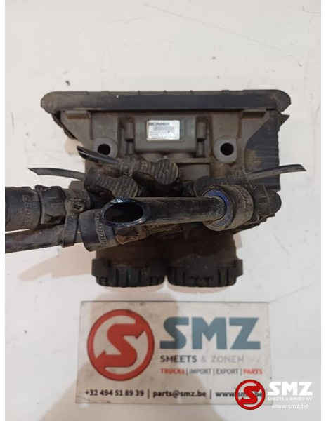 Scania Occ EBS achterasmodulator Scania - Phụ tùng cho Xe tải: hình 1 Scania Occ EBS achterasmodulator Scania - Phụ tùng cho Xe tải: hình 1