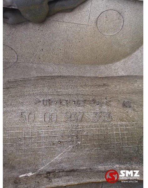 Renault Occ Windgeleider magnum dxi rechts - Khí động học/ Spoiler cho Xe tải: hình 3 Renault Occ Windgeleider magnum dxi rechts - Khí động học/ Spoiler cho Xe tải: hình 3