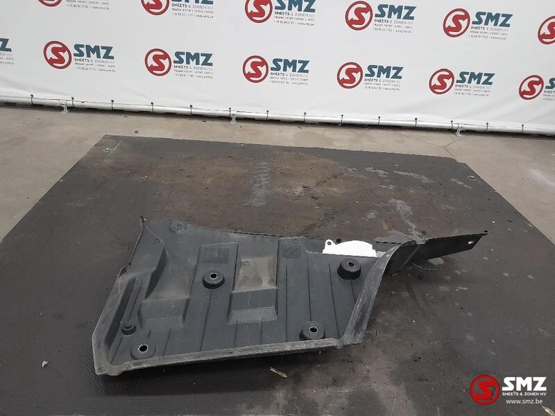 Renault Occ portierverlengstuk Renault T 7482516626 - Cửa và phụ tùng cho Xe tải: hình 3 Renault Occ portierverlengstuk Renault T 7482516626 - Cửa và phụ tùng cho Xe tải: hình 3