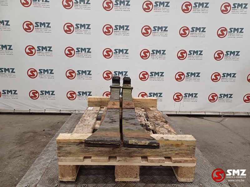 Renault Occ set bladveren achteras Renault - Hệ thống treo thép cho Xe tải: hình 4 Renault Occ set bladveren achteras Renault - Hệ thống treo thép cho Xe tải: hình 4