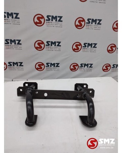 Renault Occ steun opstapbak links Kerax - Bậc bước cho Xe tải: hình 2 Renault Occ steun opstapbak links Kerax - Bậc bước cho Xe tải: hình 2