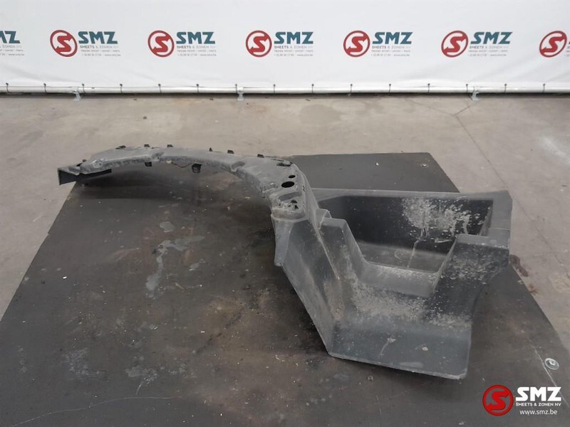 Renault Occ treeplankbehuizing rechts Renault T 82223396 - Cửa và phụ tùng cho Xe tải: hình 3 Renault Occ treeplankbehuizing rechts Renault T 82223396 - Cửa và phụ tùng cho Xe tải: hình 3