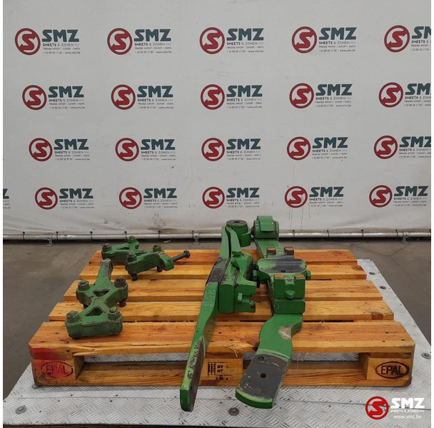 Scania Occ set bladveren achteras Scania - Hệ thống treo thép cho Xe tải: hình 3 Scania Occ set bladveren achteras Scania - Hệ thống treo thép cho Xe tải: hình 3