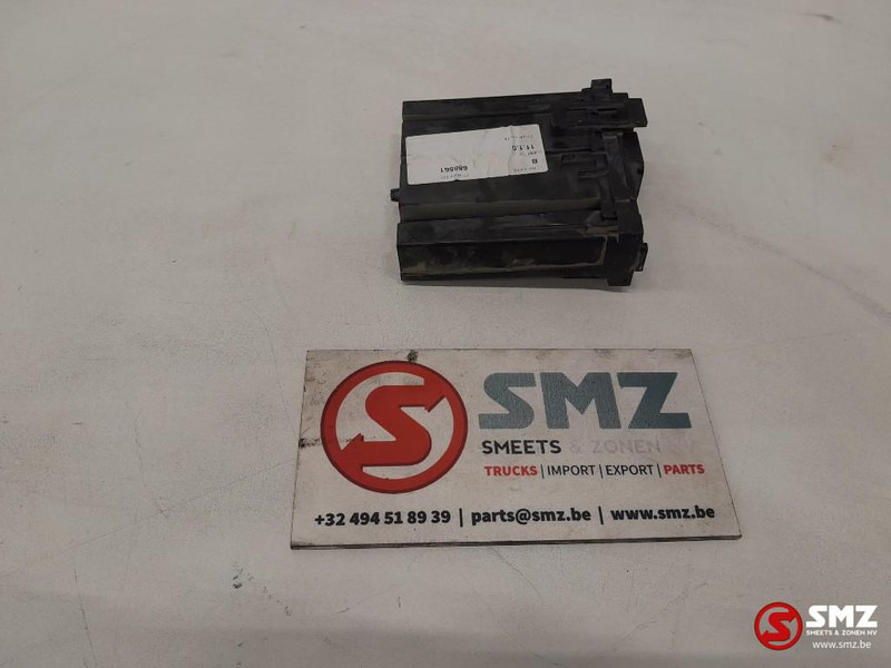 Volvo Occ ECU CIOMHI regeleenheid Volvo - ECU cho Xe tải: hình 4 Volvo Occ ECU CIOMHI regeleenheid Volvo - ECU cho Xe tải: hình 4