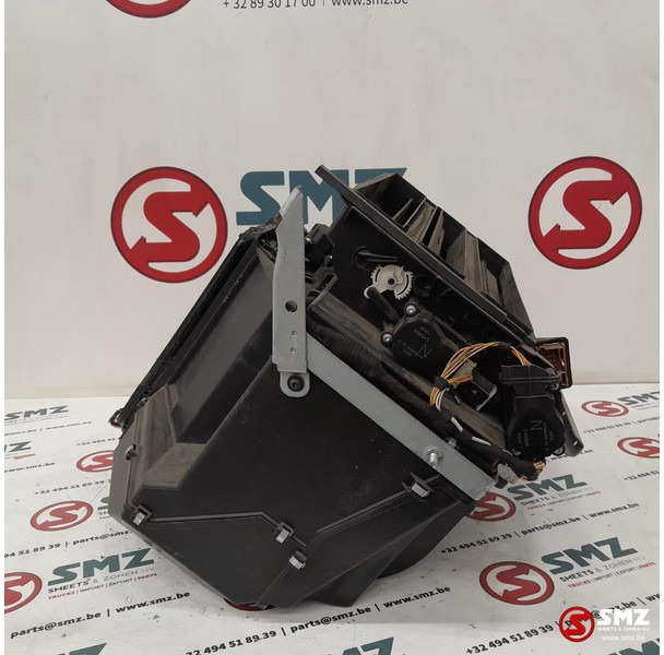 Volvo Occ kachelhuis Volvo - Cấp nhiệt/ Thông gió cho Xe tải: hình 3 Volvo Occ kachelhuis Volvo - Cấp nhiệt/ Thông gió cho Xe tải: hình 3