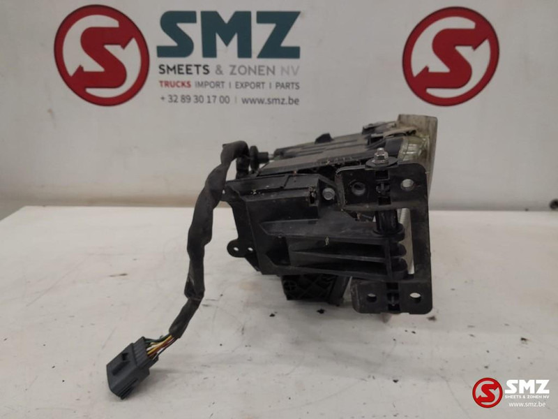 Volvo Occ koplamp links Volvo - Đèn trước cho Xe tải: hình 4 Volvo Occ koplamp links Volvo - Đèn trước cho Xe tải: hình 4