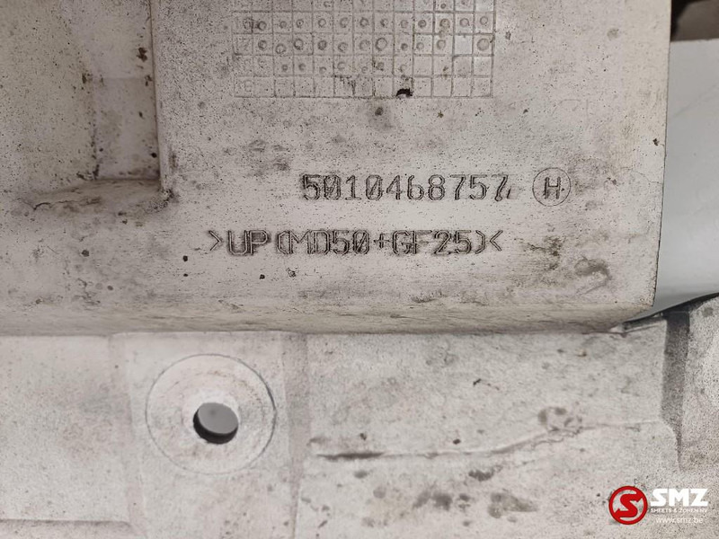 Volvo Occ spatbord links Volvo - Thân xe và ngoại thất cho Xe tải: hình 5 Volvo Occ spatbord links Volvo - Thân xe và ngoại thất cho Xe tải: hình 5