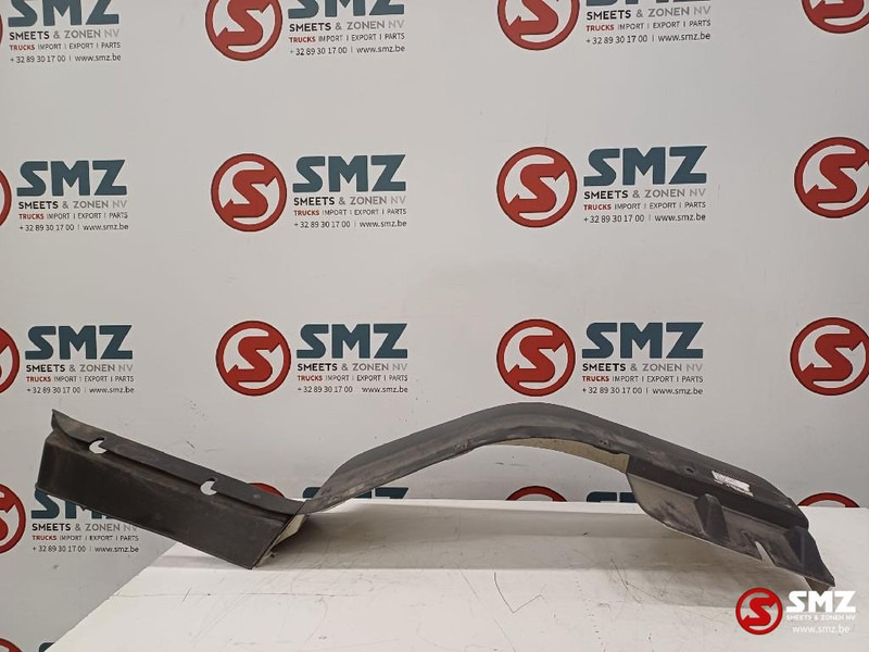 Volvo Occ spatbord rechts Volvo - Thân xe và ngoại thất cho Xe tải: hình 2 Volvo Occ spatbord rechts Volvo - Thân xe và ngoại thất cho Xe tải: hình 2