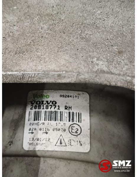 Volvo Occ voorbumper Volvo - Cản xe cho Xe tải: hình 5 Volvo Occ voorbumper Volvo - Cản xe cho Xe tải: hình 5