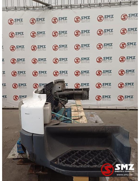 Volvo Occ voorbumper Volvo - Cản xe cho Xe tải: hình 3 Volvo Occ voorbumper Volvo - Cản xe cho Xe tải: hình 3