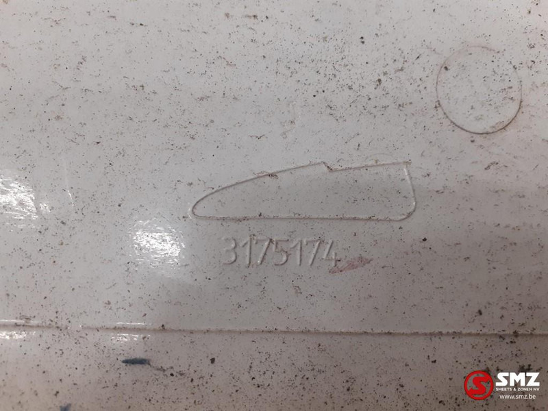 Volvo Occ zijdakspoiler links Volvo - Khí động học/ Spoiler cho Xe tải: hình 3 Volvo Occ zijdakspoiler links Volvo - Khí động học/ Spoiler cho Xe tải: hình 3