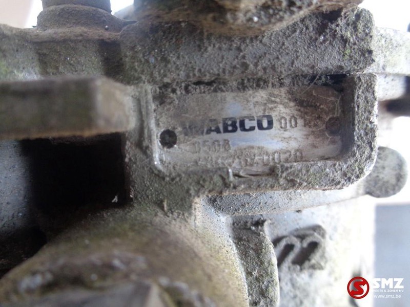Wabco Occ wabcostuurventiel volgwagen 4802040020 - Van phanh cho Xe tải: hình 3 Wabco Occ wabcostuurventiel volgwagen 4802040020 - Van phanh cho Xe tải: hình 3
