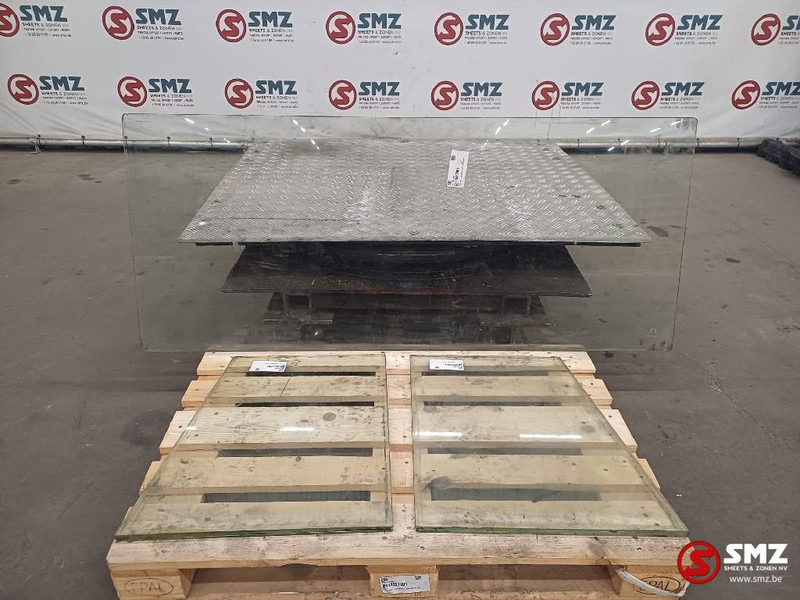 Zettelmeyer Occ set vensters Zettelmeyer - Cửa sổ và phụ tùng cho Xe tải: hình 1 Zettelmeyer Occ set vensters Zettelmeyer - Cửa sổ và phụ tùng cho Xe tải: hình 1