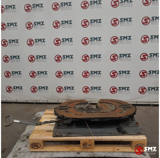 Jost Occ koppelschotel JSK40 + montageplaat Jost - Khớp nối bánh xe thứ năm cho Xe tải: hình 3 Jost Occ koppelschotel JSK40 + montageplaat Jost - Khớp nối bánh xe thứ năm cho Xe tải: hình 3