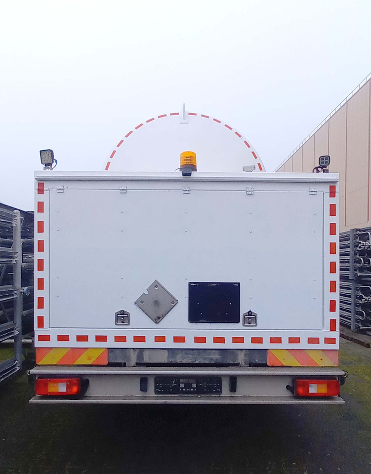 VOLVO Gas tank truck cryogenic used for oxygen, argon, nitrogen. - Xe bồn: hình 5 VOLVO Gas tank truck cryogenic used for oxygen, argon, nitrogen. - Xe bồn: hình 5