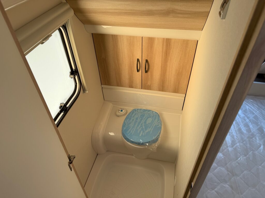 Rơ moóc kiểu caravan mới HOBBY DE LUXE 460 UFe 2025: hình 12 Rơ moóc kiểu caravan mới HOBBY DE LUXE 460 UFe 2025: hình 12