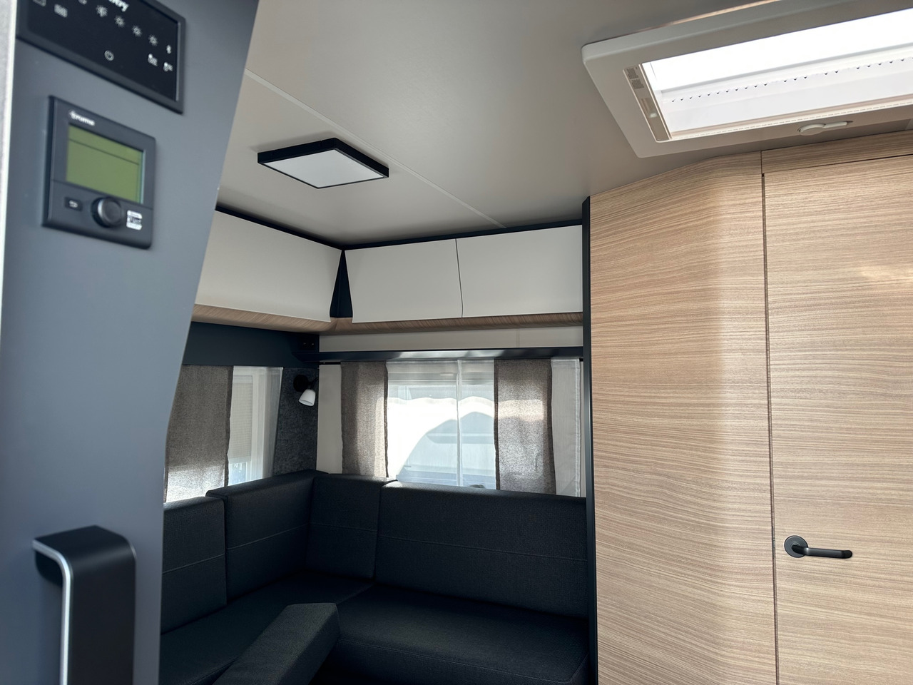 Hobby 585 UL Maxia 2023 - Rơ moóc kiểu caravan: hình 5 Hobby 585 UL Maxia 2023 - Rơ moóc kiểu caravan: hình 5