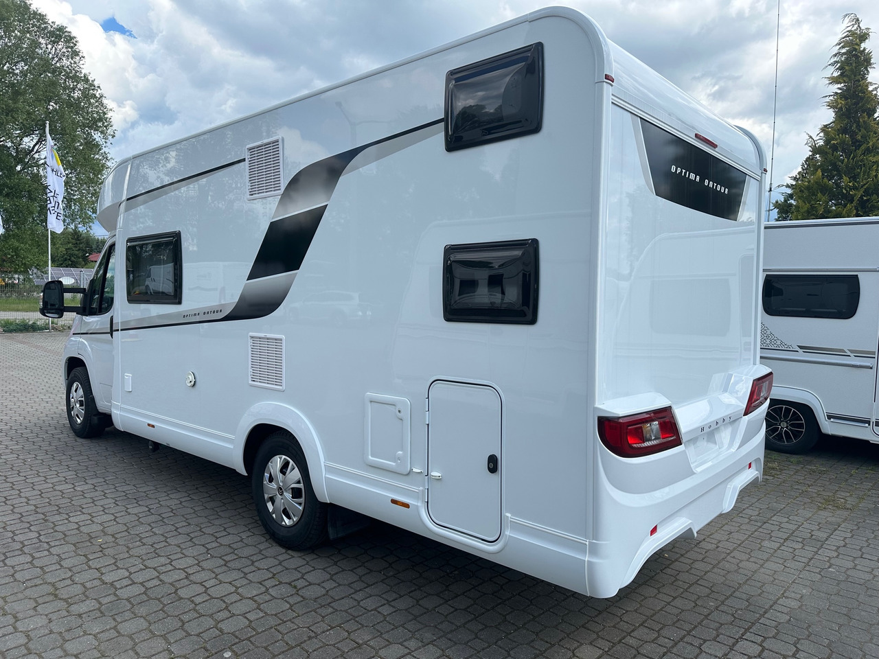 Hobby Optima T65 HKM Ontour 2024 - Xe cắm trại bán tích hợp: hình 4 Hobby Optima T65 HKM Ontour 2024 - Xe cắm trại bán tích hợp: hình 4