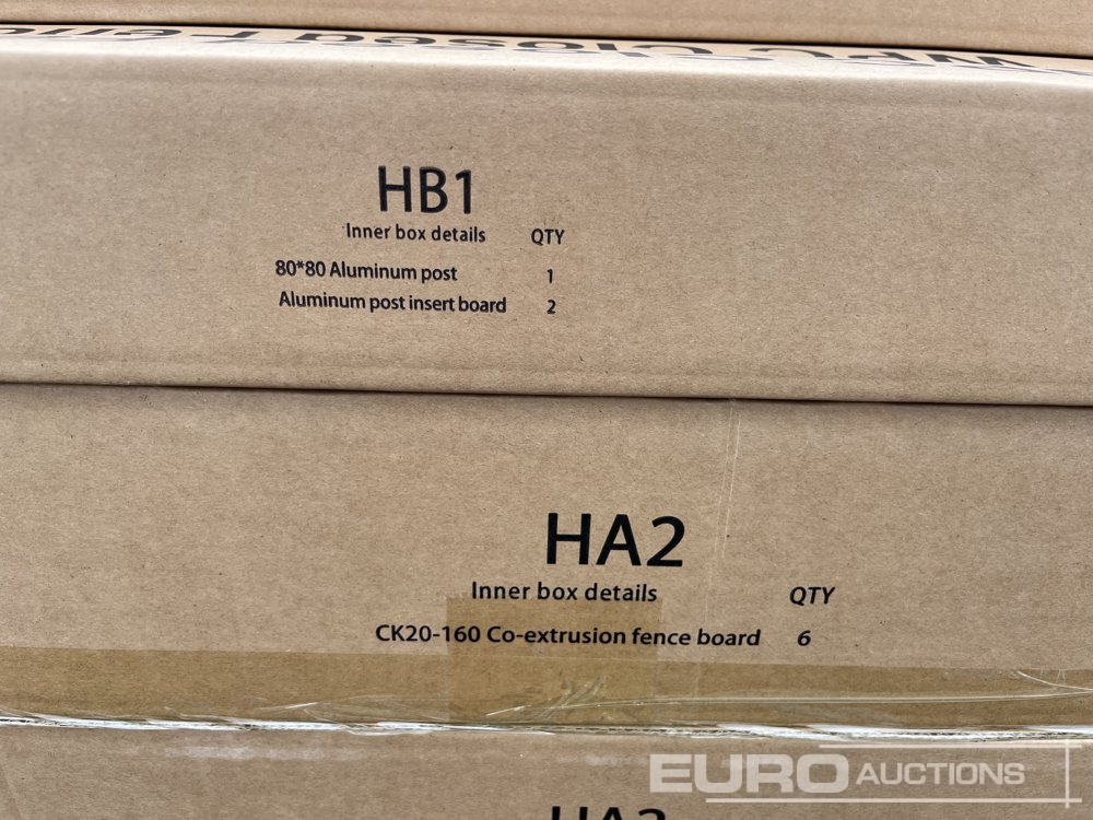 Trang thiết bị xây dựng 1.8m Wide Anthracite Grey Composite Fence Panels (25 of), 2.45m Black Aluminium Posts (26 of), Complete With Assembly Kit: hình 14