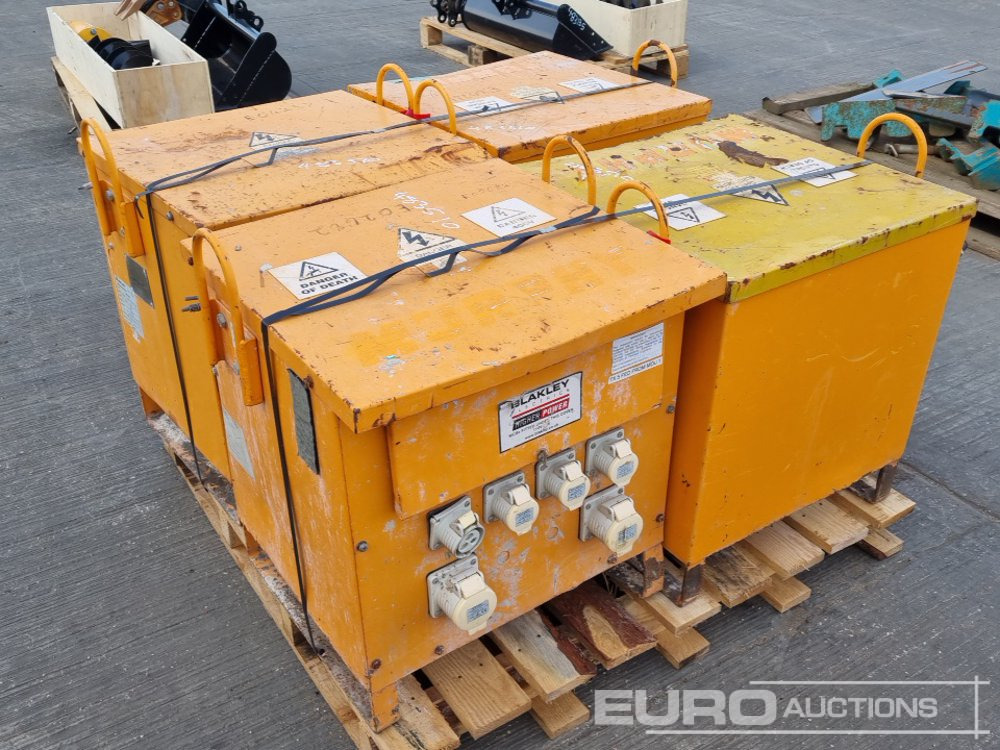 110 Volt Transformer (4 of) - Trang thiết bị xây dựng: hình 5 110 Volt Transformer (4 of) - Trang thiết bị xây dựng: hình 5