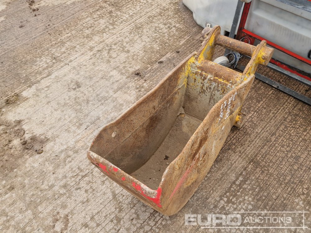 12" Strickland Digging Bucket 45mm Pin to suit 4-6 Ton Excavator - Gầu: hình 1 12" Strickland Digging Bucket 45mm Pin to suit 4-6 Ton Excavator - Gầu: hình 1