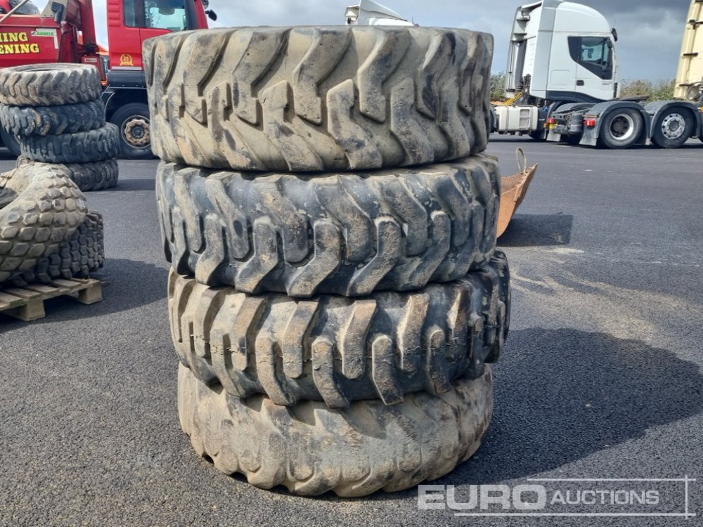 15.5-25 Tyre (4 of) - Lốp: hình 1 15.5-25 Tyre (4 of) - Lốp: hình 1