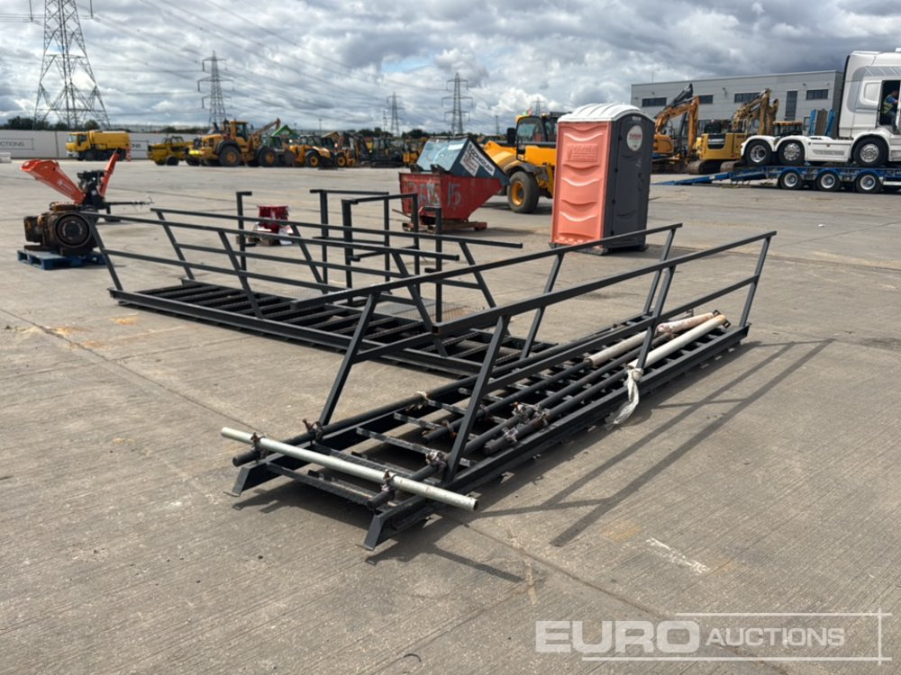 15 Step Steel Stairs, Access Platform, Handrails, Leg Supports (Cannot Be Reconsigned) (2 of) - Dụng cụ/ Thiết bị: hình 2 15 Step Steel Stairs, Access Platform, Handrails, Leg Supports (Cannot Be Reconsigned) (2 of) - Dụng cụ/ Thiết bị: hình 2