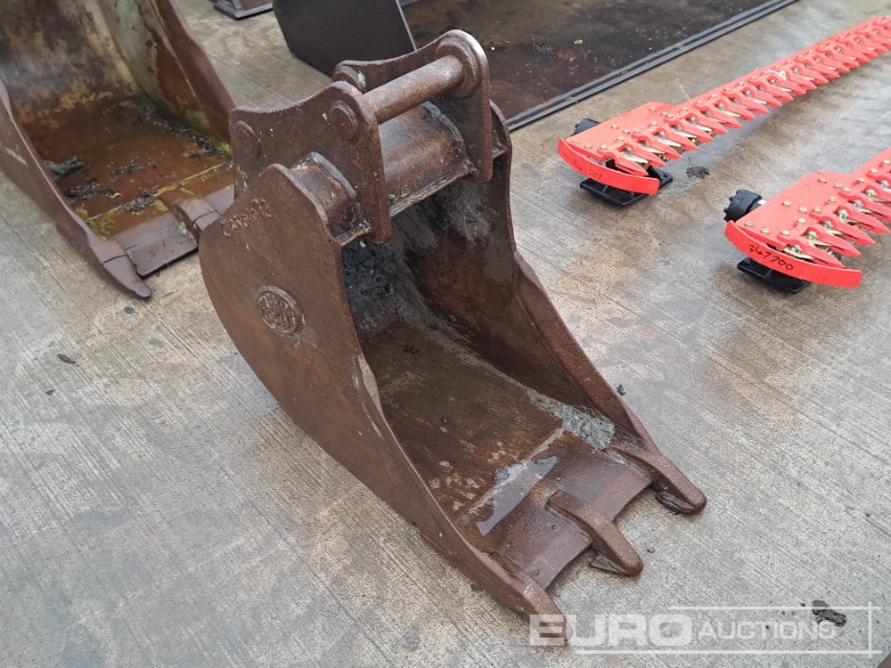 18" Geith Digging Bucket 50mm Pin to suit 6-8 Ton Excavator - Gầu: hình 4 18" Geith Digging Bucket 50mm Pin to suit 6-8 Ton Excavator - Gầu: hình 4